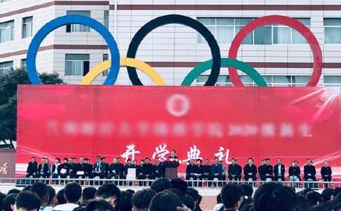 ����Ʒ����ѧ��������300�ֽ���ʮƪ