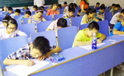 考试致家长的一封信