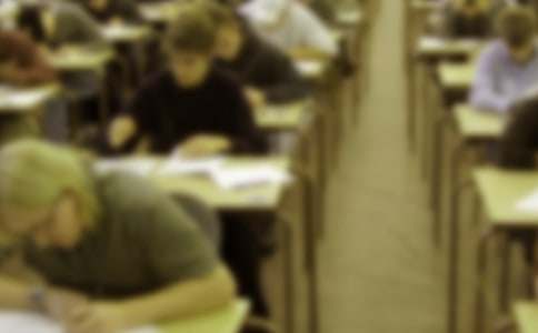 ��ĩ���Է�˼����600����ƪ