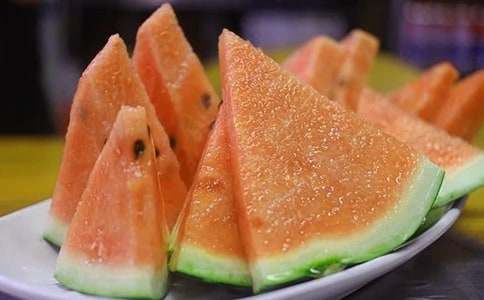 ���������300��4ƪ